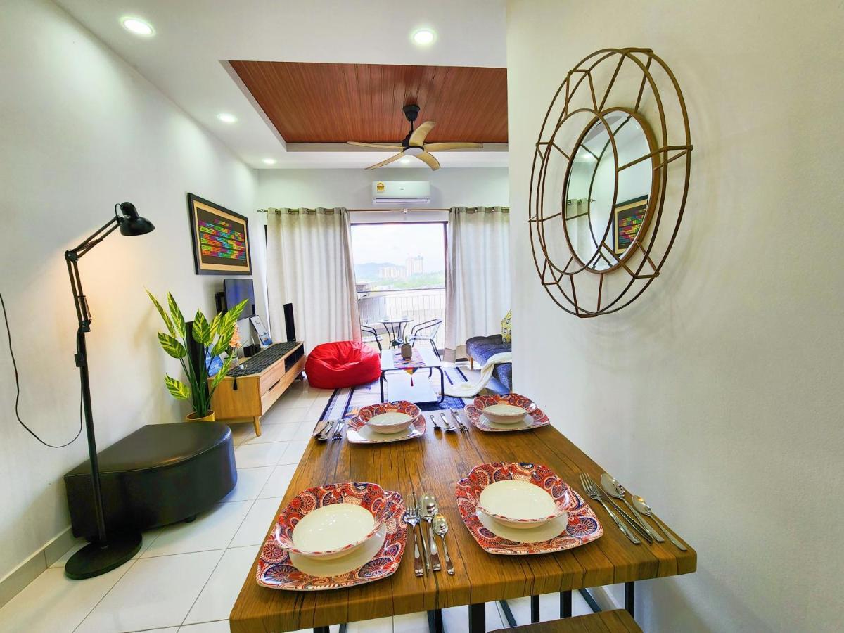 Klia Lili Residensi 5 Plus 2 Pax With Splendid Pool Nilai Luaran gambar